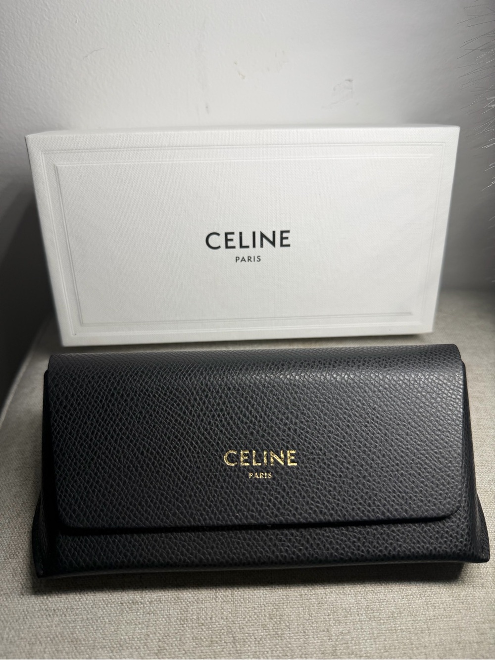 NEW CELINE CL401931 SIDE LOGO CAT EYE S193 OVAL SUNGLASSES IN ACETATE - Picture 3 of 10